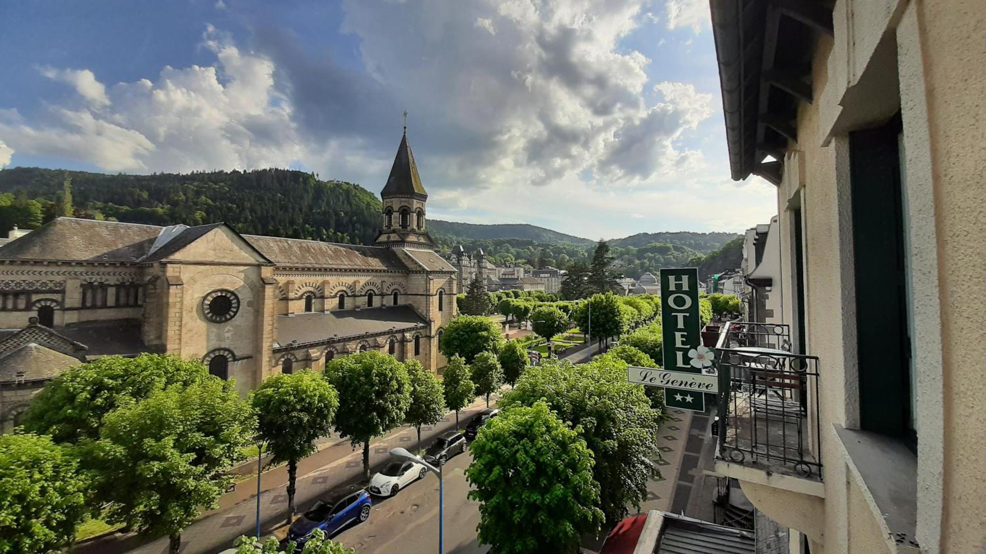 Le Geneve Hotel La Bourboule Kültér fotó