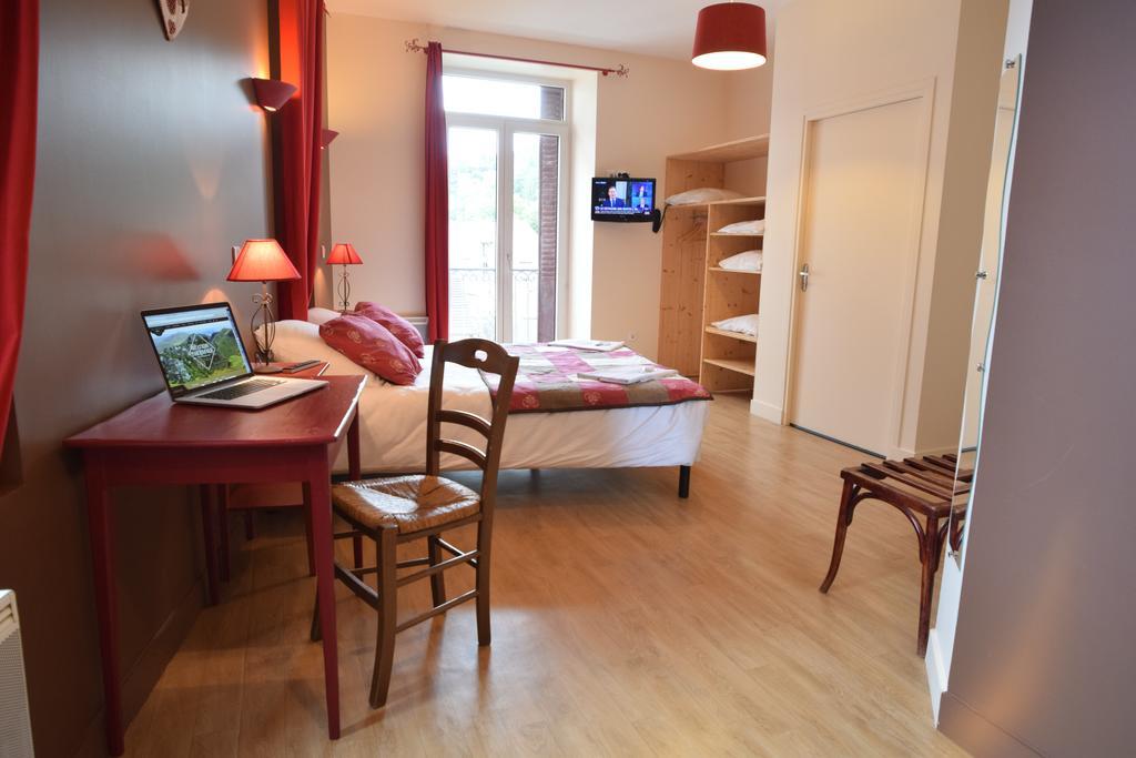 Le Geneve Hotel La Bourboule Kültér fotó